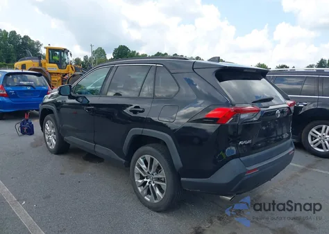 2019 Toyota Rav4 Xle Premium z USA, uszkodzony, nr VIN 2T3A1RFV0KW067639